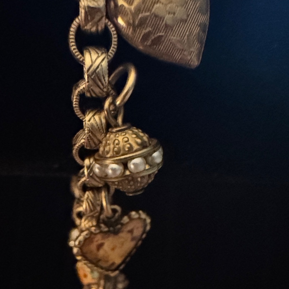 Vintage Gold Tone Amber Charm Bracelet - Picture 8 of 11